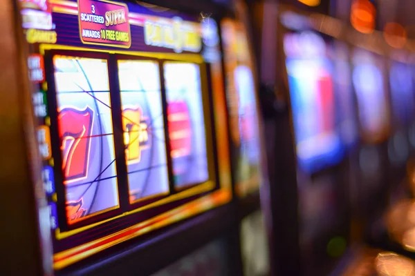 Dice Game payout structure and betting prediction options