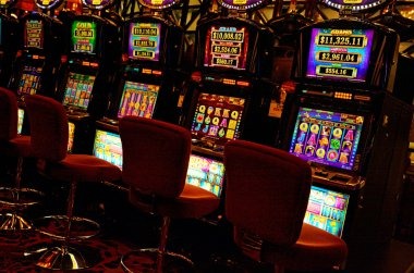 agen betting Kode Alam slot game interface showing Pragmatic Play and PG Soft titles
